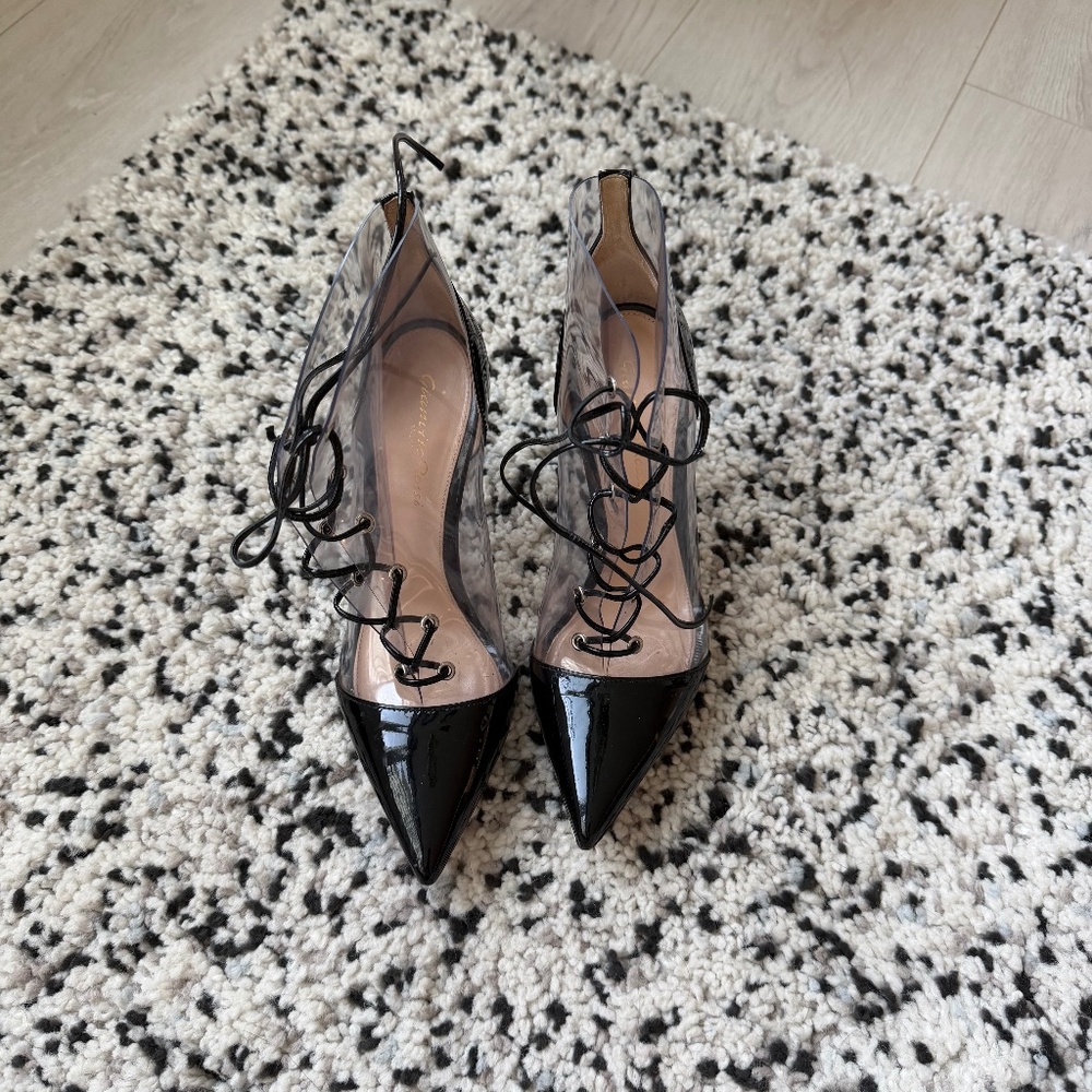 Gianvitto Rossi Pumps